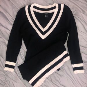 Forever 21 Black & White Mini Long Sleeve Dress